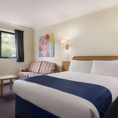 Days Inn Stafford Dış mekan fotoğraf