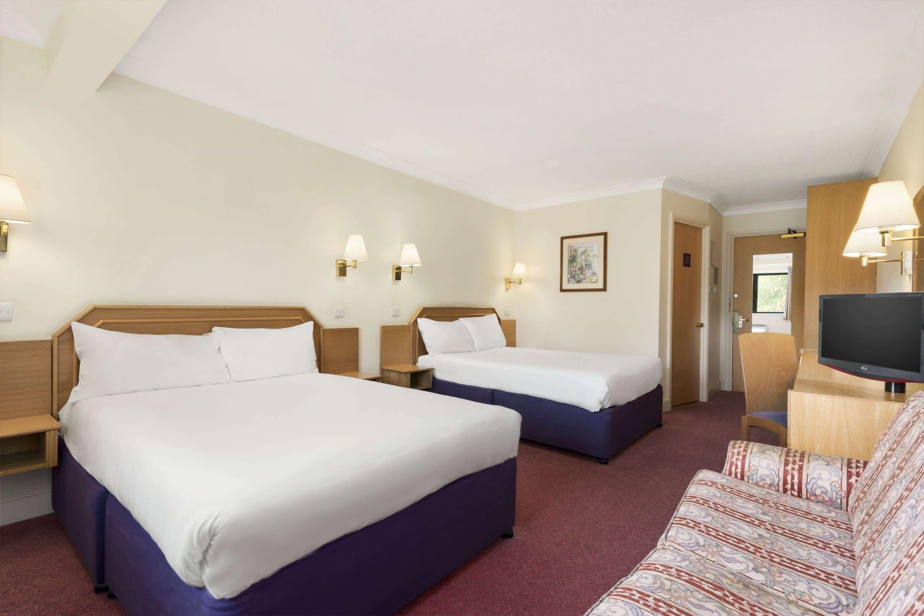 Days Inn Stafford Dış mekan fotoğraf